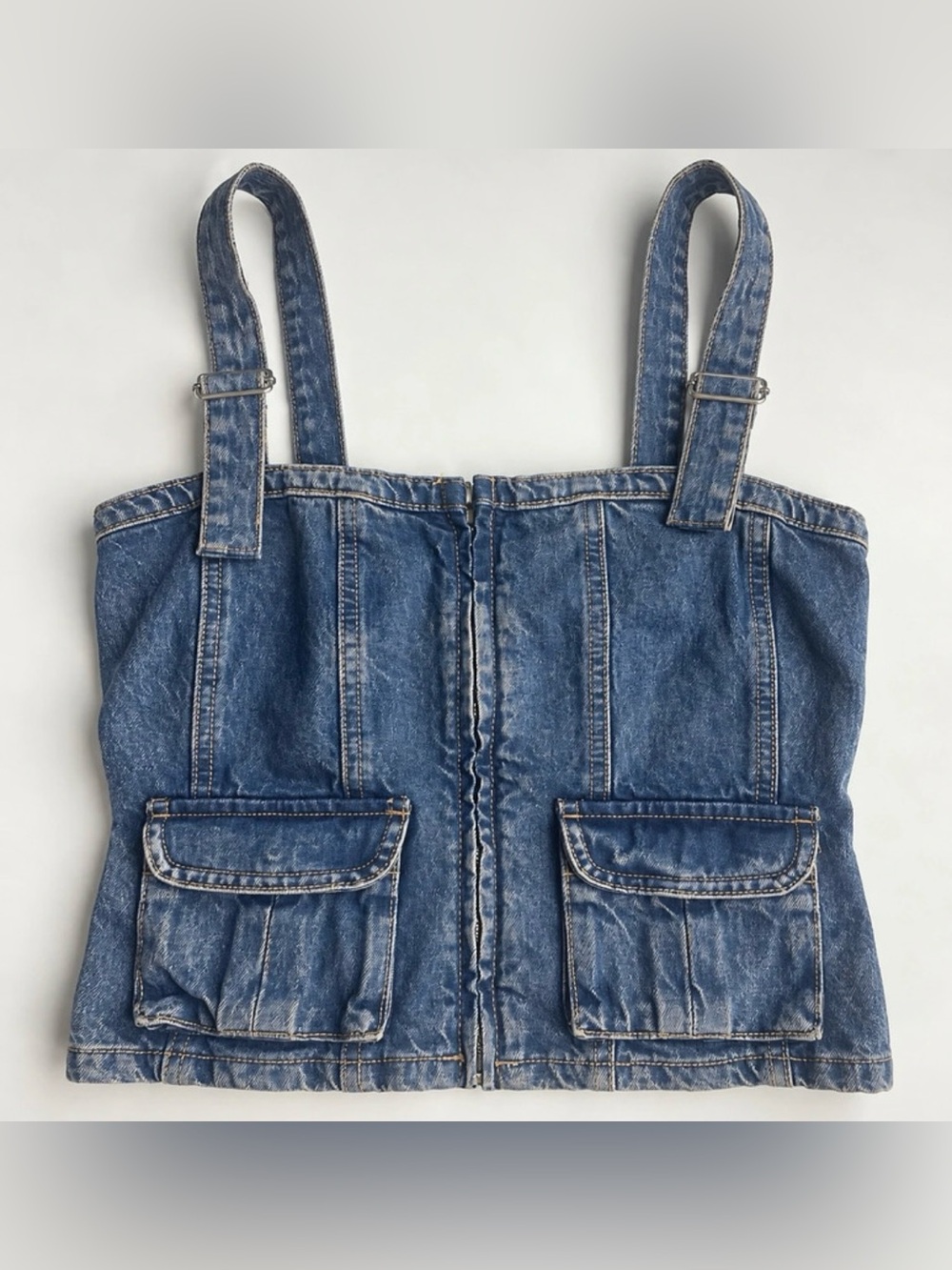 Zara Cargo Tank